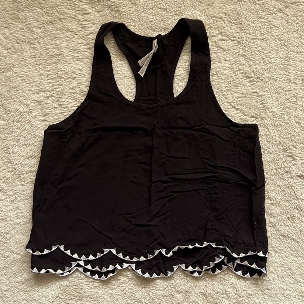 Bethany Mota Black Razorback Scalloped Crop Top Tank!